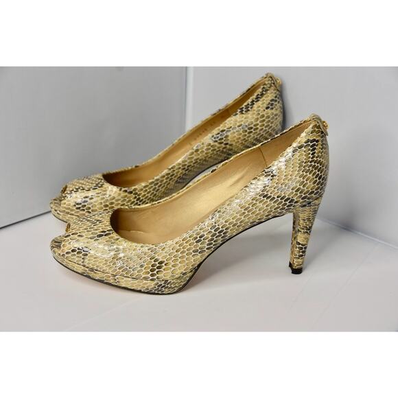 Stuart Weitzman Logo Plainfield Snake-Print Leather Peep-toe Pump Size 11 - Picture 3 of 11